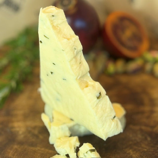 Garlic & Chive Gouda